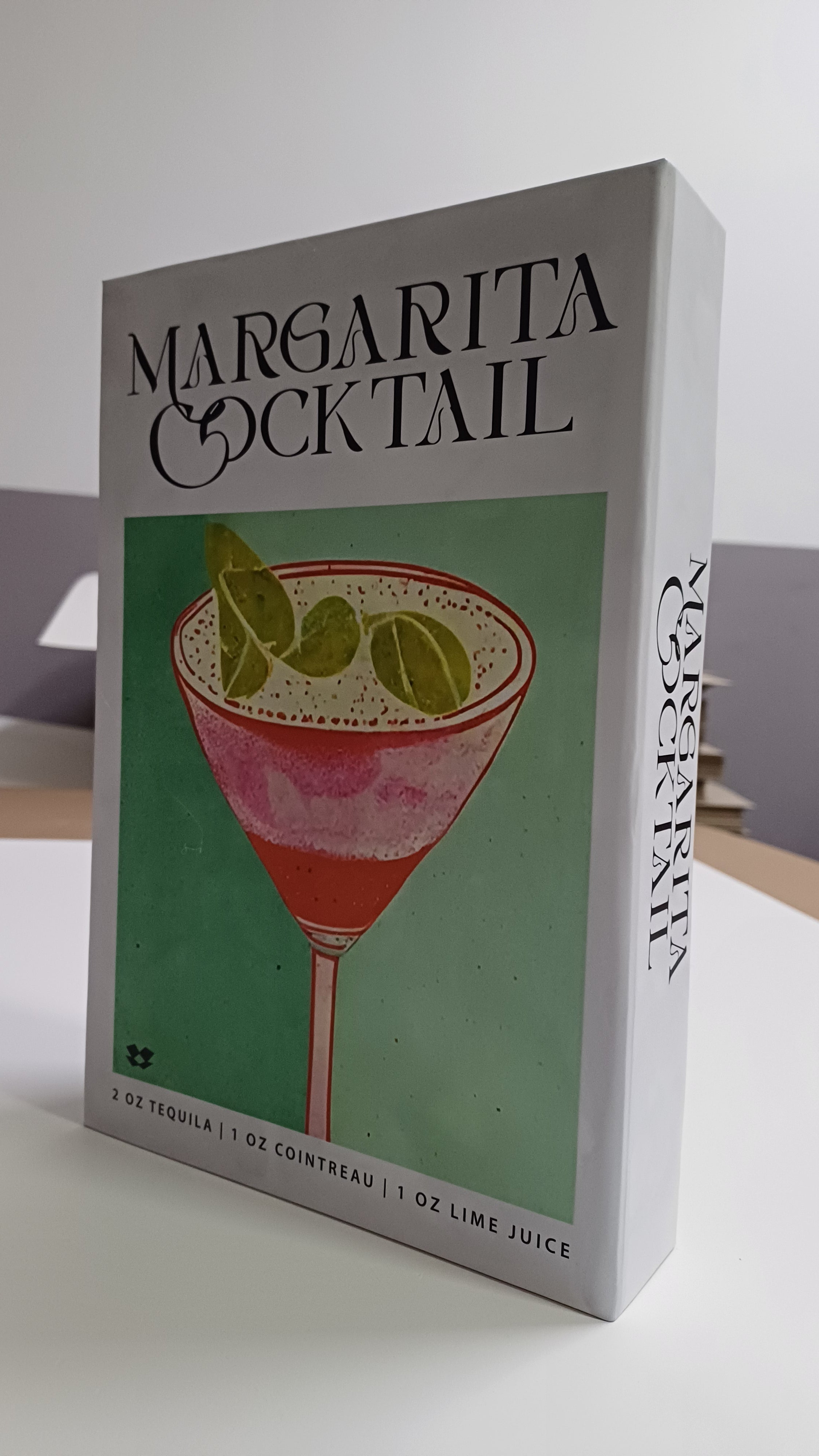 578 MARGARITA COCKTAIL dekoratif kitap kutusu