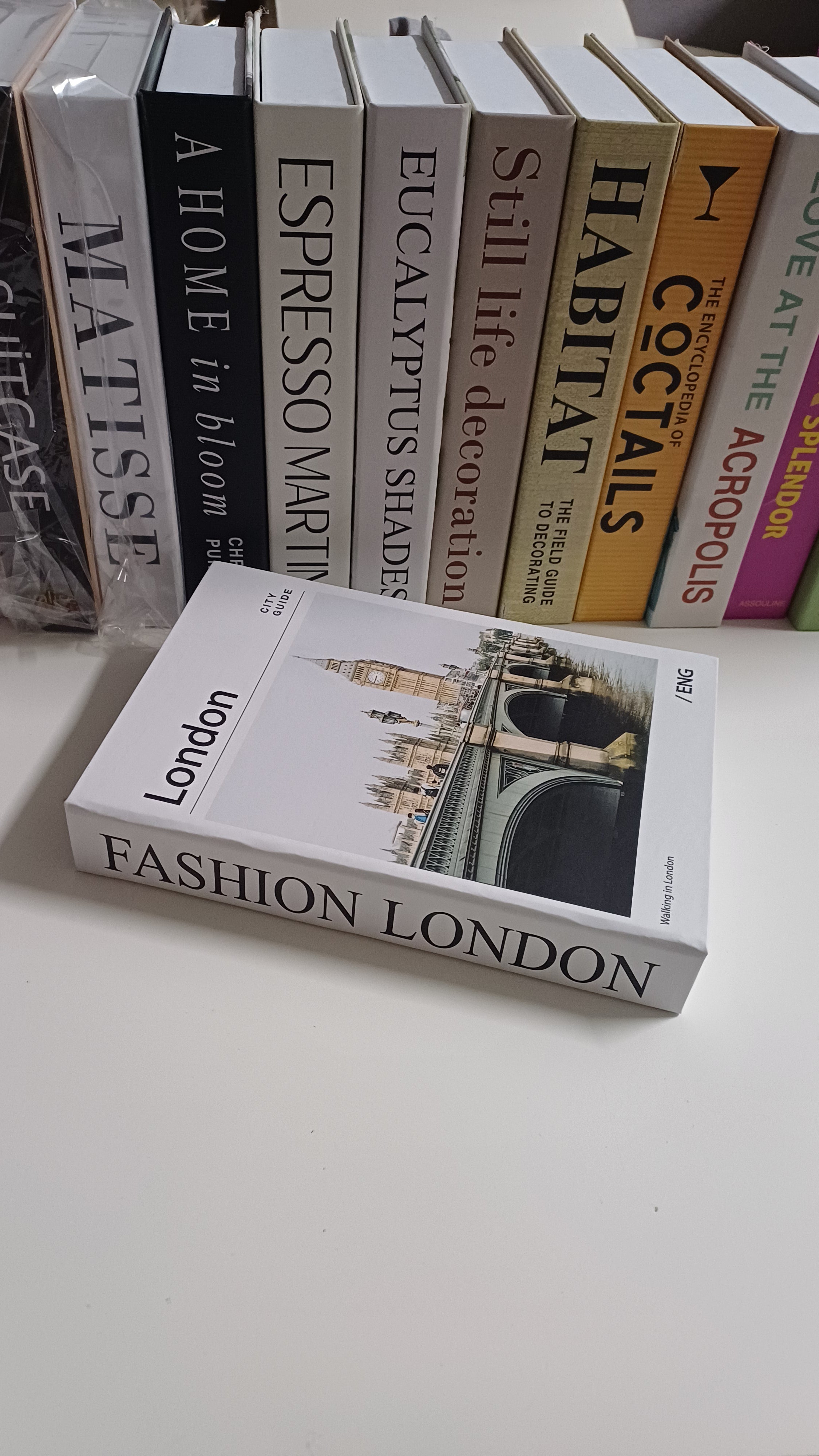 619 LONDON FASHION dekoratif kitap kutusu