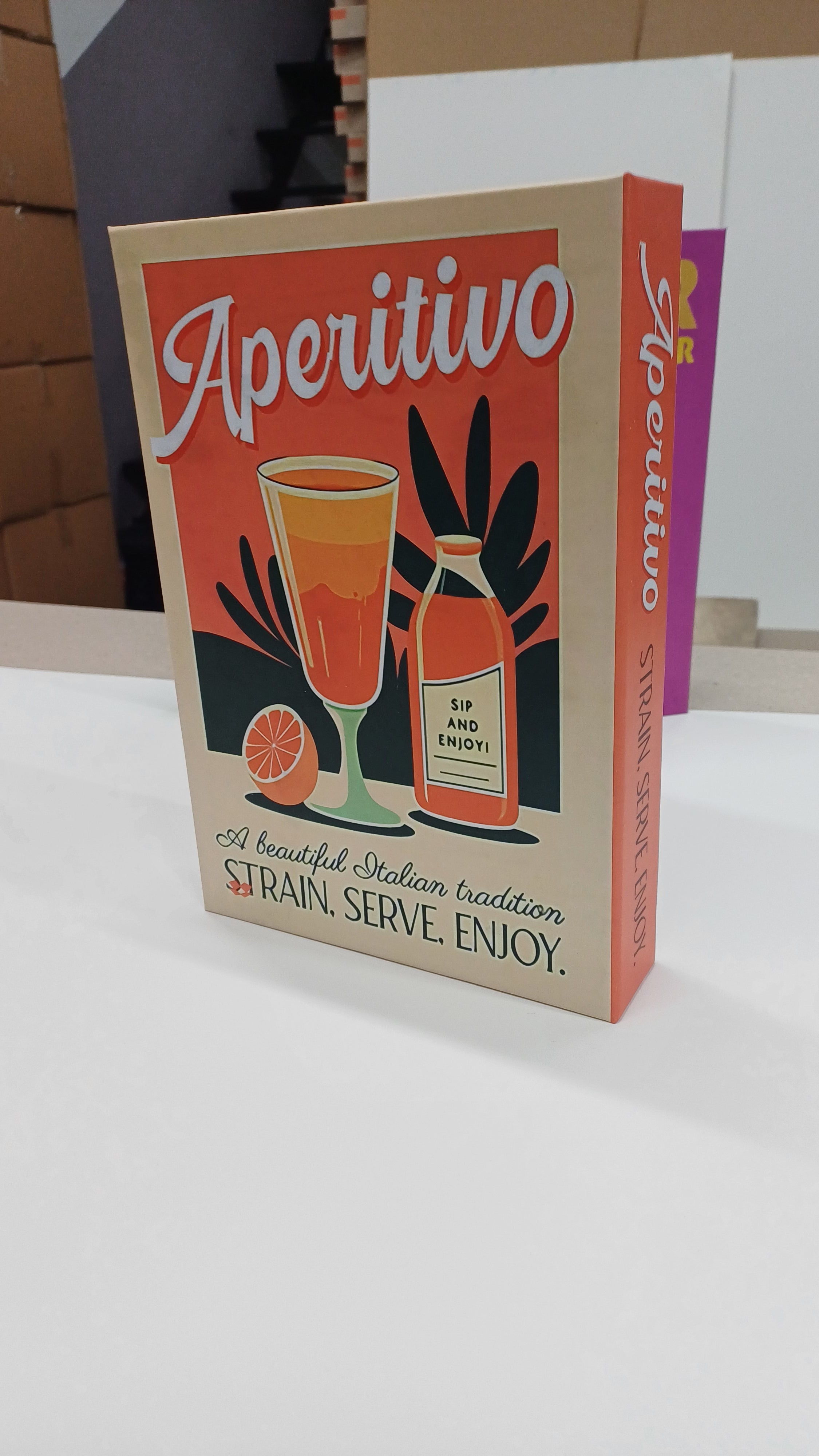 576 APERITIVO dekoratif kitap kutusu