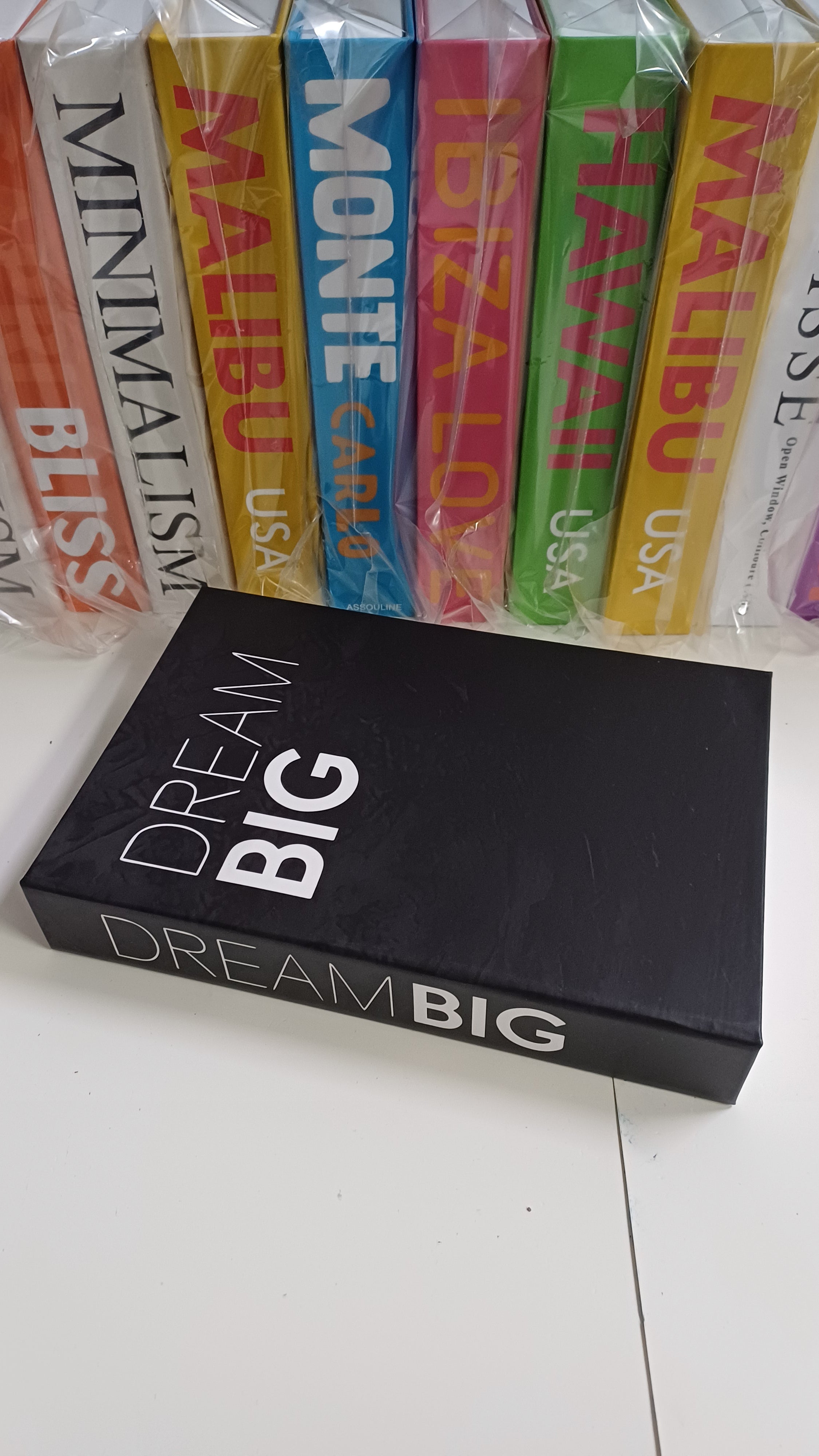 564 DREAM BIG dekoratif kitap kutusu